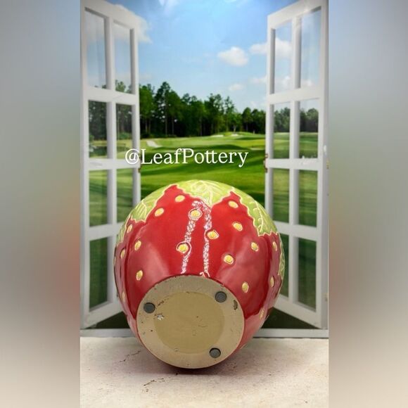 Strawberry (LG) Handcrafted Red/Green/Yellow Ceramic Planter Pot - Picture 8 of 9